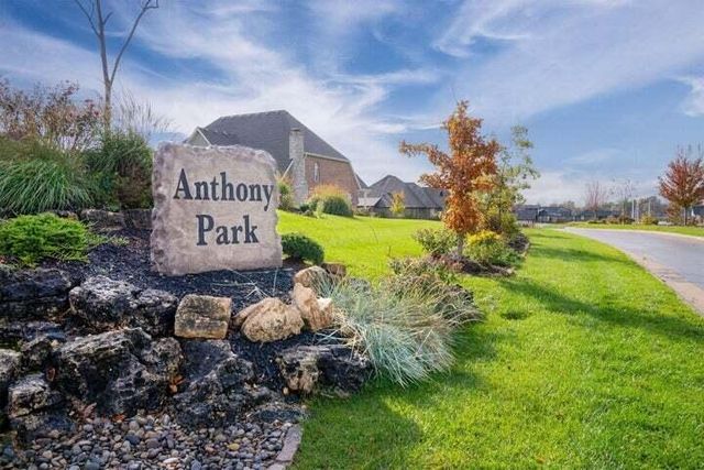 6195 S Dollison Avenue, Springfield, MO 65810