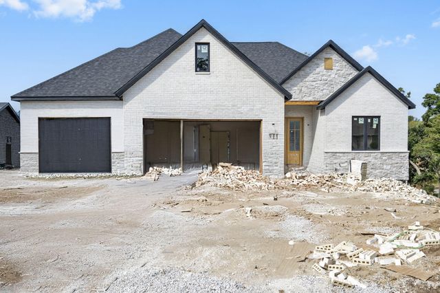 6195 S Dollison Avenue, Springfield, MO 65810