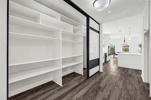 11207 Satin Tail Lane, Houston, TX 77095