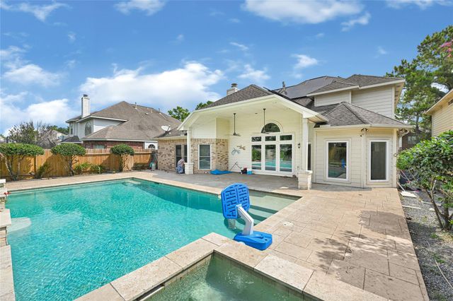 11207 Satin Tail Lane, Houston, TX 77095