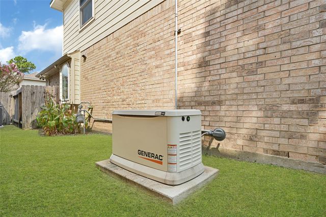 11207 Satin Tail Lane, Houston, TX 77095