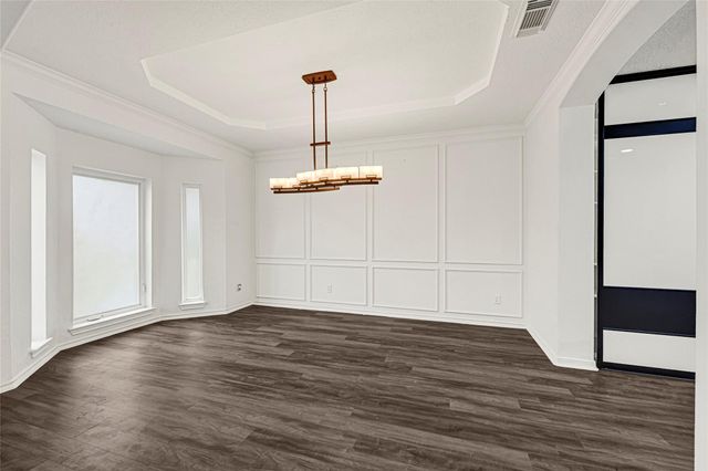 11207 Satin Tail Lane, Houston, TX 77095