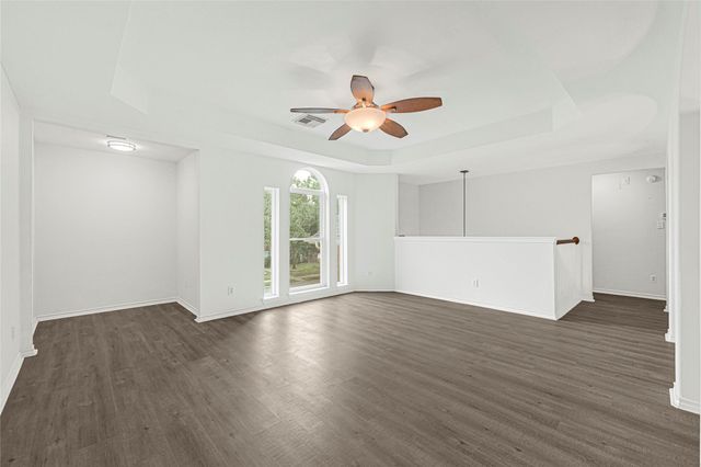 11207 Satin Tail Lane, Houston, TX 77095