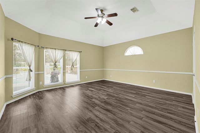 11207 Satin Tail Lane, Houston, TX 77095