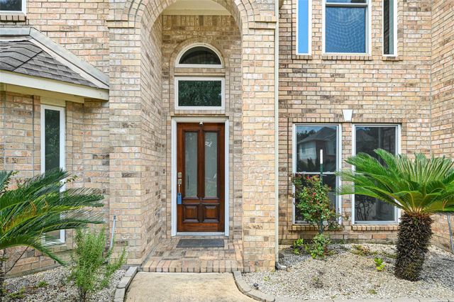 11207 Satin Tail Lane, Houston, TX 77095