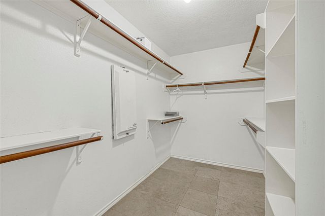 11207 Satin Tail Lane, Houston, TX 77095