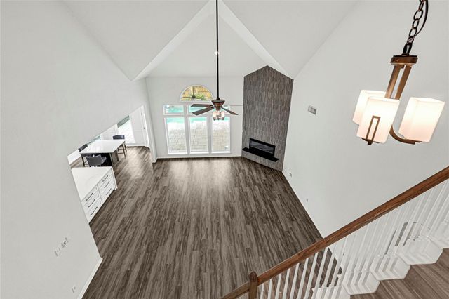 11207 Satin Tail Lane, Houston, TX 77095