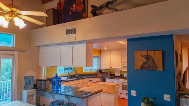 9237 Harmony Grove, Escondido, CA 92029