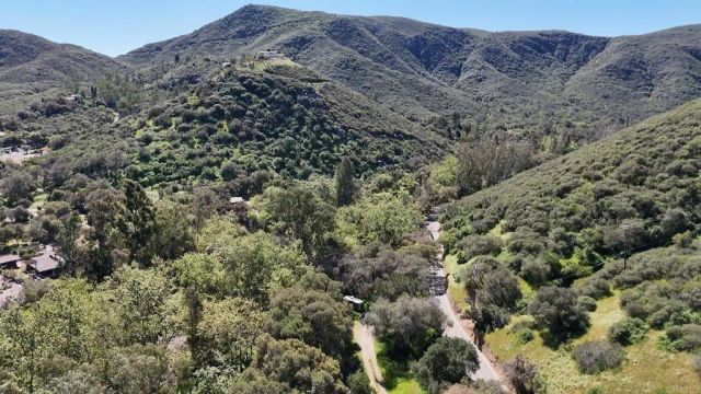 9237 Harmony Grove, Escondido, CA 92029