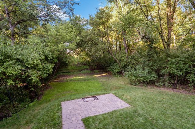 11220 Sunset Trail, Plymouth, MN 55441