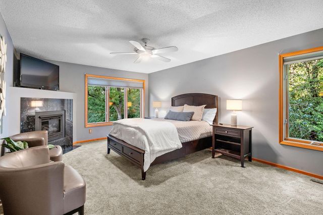 11220 Sunset Trail, Plymouth, MN 55441
