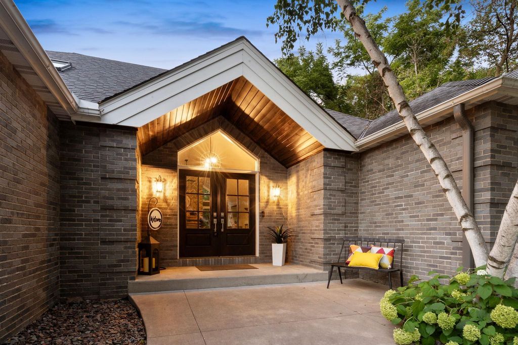 11220 Sunset Trail, Plymouth, MN 55441 — photo 3