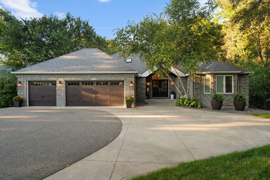 11220 Sunset Trail, Plymouth, MN 55441 — photo 5