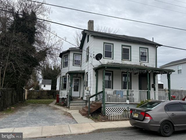 52 ACADEMY ST, Bridgeton, NJ 08302