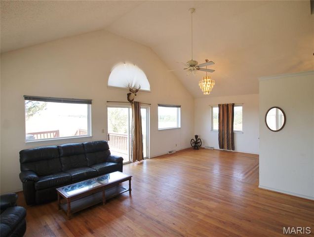 16292 Maries Road 303, Vienna, MO 65582