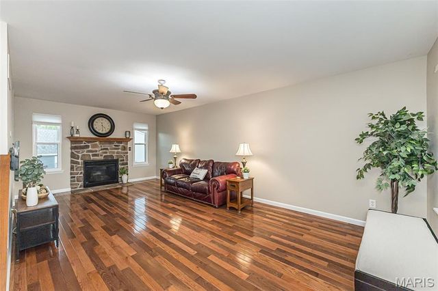 115 Wabash Spur Drive, O'fallon, MO 63366