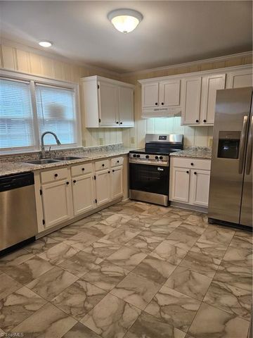 3937 Waddill Street, Winston-salem, NC 27105