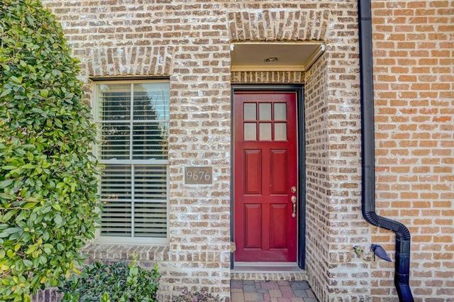 9676 Knight Road, Houston, TX 77045