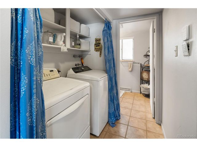 1234 S Wright St, Lakewood, CO 80228