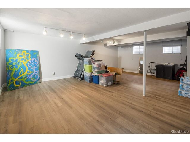 1234 S Wright St, Lakewood, CO 80228