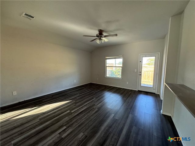 3058 Wigeon Way, Copperas Cove, TX 76522