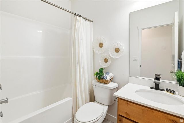 768 W HARVEST GLEN RD, American Fork, UT 84003