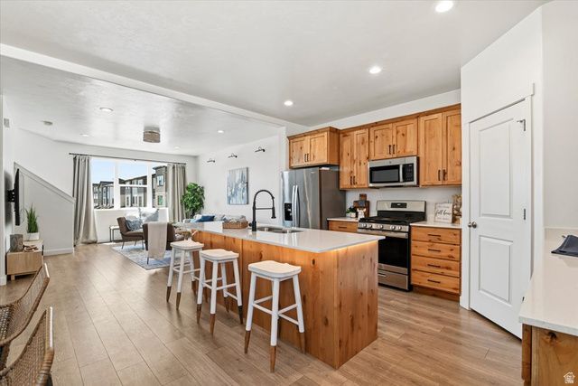 768 W HARVEST GLEN RD, American Fork, UT 84003