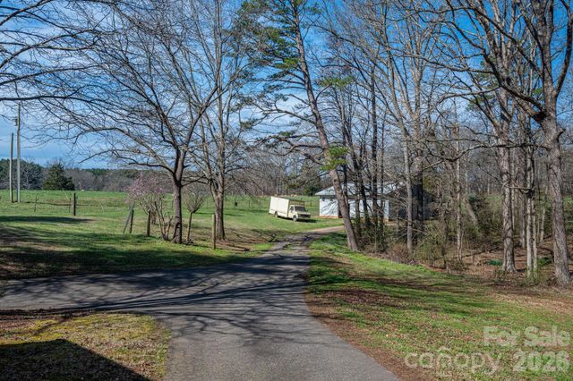 221 Lee Black Road, Cherryville, NC 28021