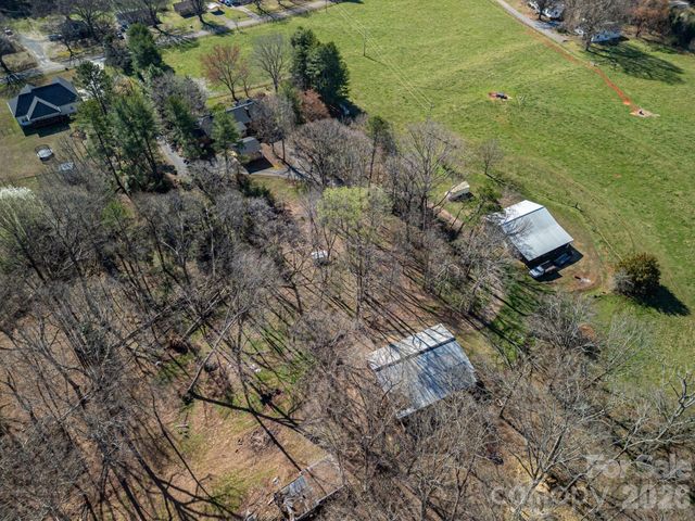 221 Lee Black Road, Cherryville, NC 28021