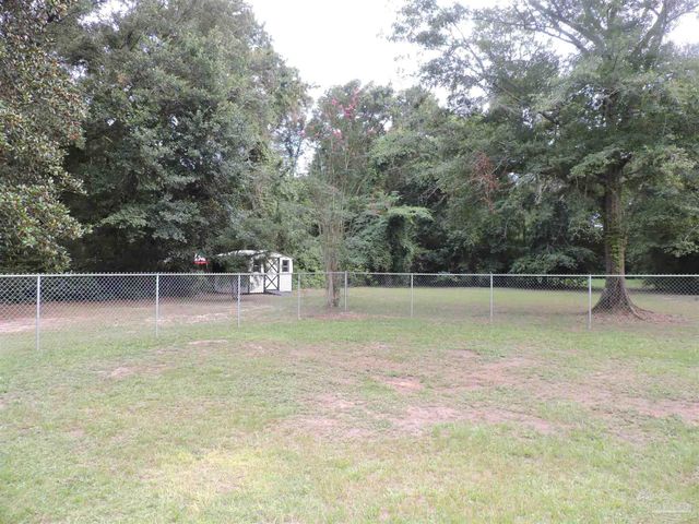 5485 Willard Norris Rd, Milton, FL 32570