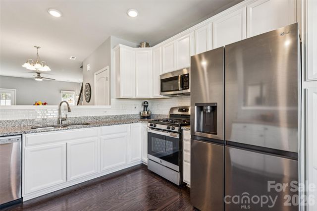 9311 Grand Valley Drive, Charlotte, NC 28213