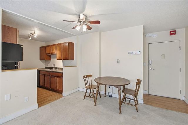 600 E 8th Street 2K, Kansas City, MO 64106