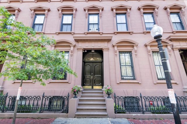 42 W Newton Street A26, Boston, MA 02118