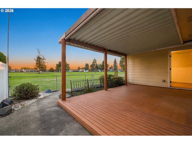 1131 PRINCETON Rd, Woodburn, OR 97071