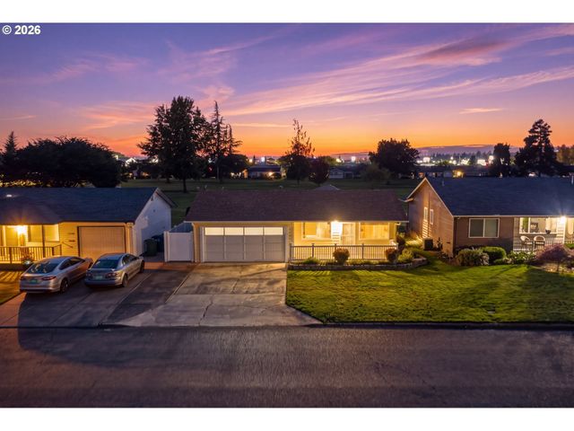 1131 PRINCETON Rd, Woodburn, OR 97071