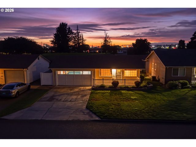 1131 PRINCETON Rd, Woodburn, OR 97071