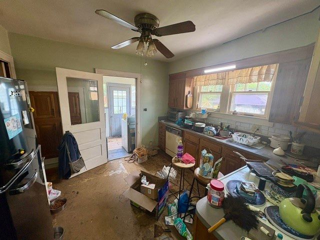 209 Roseland Avenue, Springfield, OH 45503