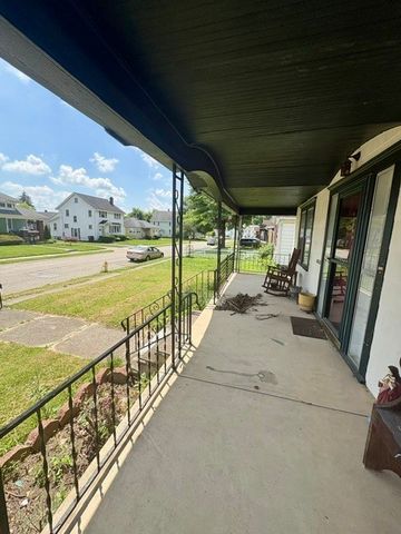 209 Roseland Avenue, Springfield, OH 45503