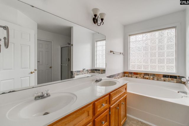 2 Stawberry Field Lane, Elgin, SC 29045