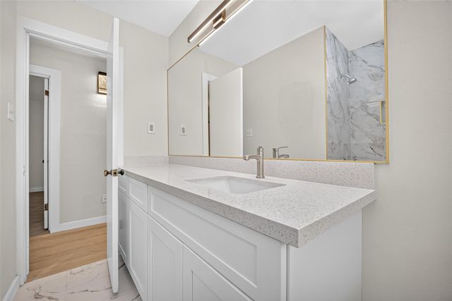 6131 Birdwood Road, Houston, TX 77074