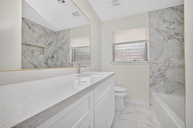 6131 Birdwood Road, Houston, TX 77074