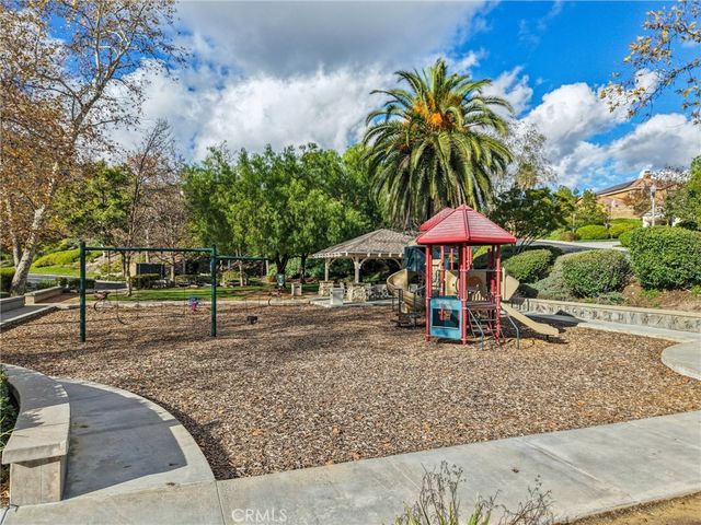 27368 Pumpkin Street, Murrieta, CA 92562