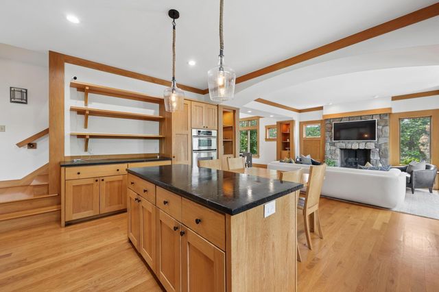 142 Merywen Circle, Granville, OH 43023
