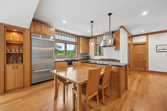142 Merywen Circle, Granville, OH 43023