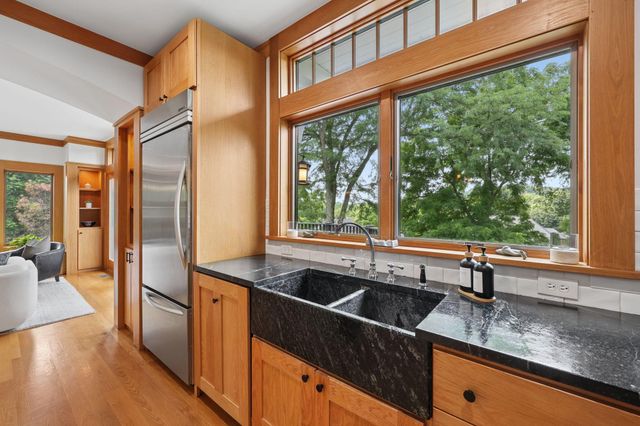 142 Merywen Circle, Granville, OH 43023