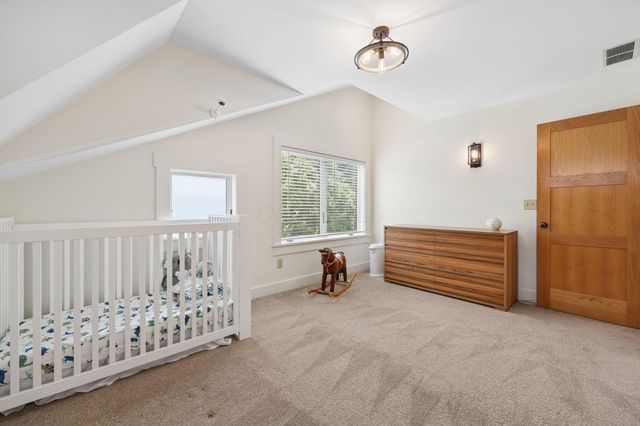 142 Merywen Circle, Granville, OH 43023