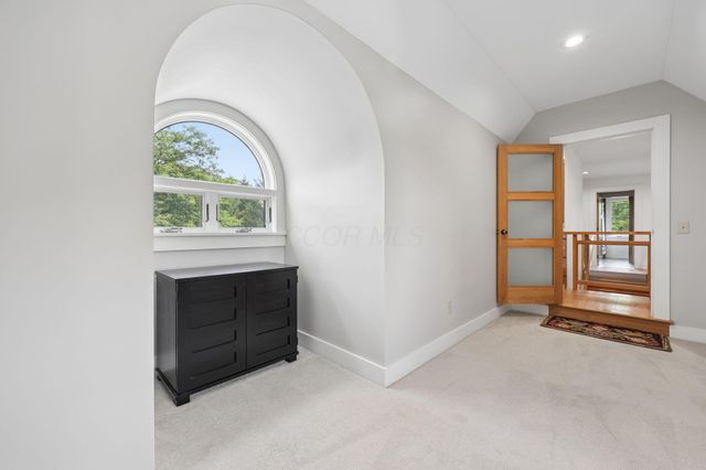 142 Merywen Circle, Granville, OH 43023