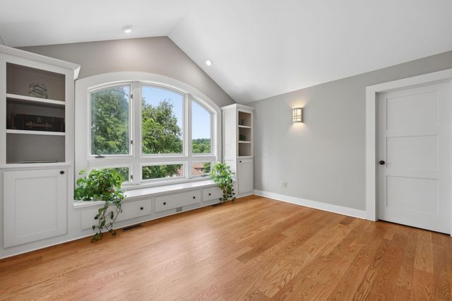 142 Merywen Circle, Granville, OH 43023