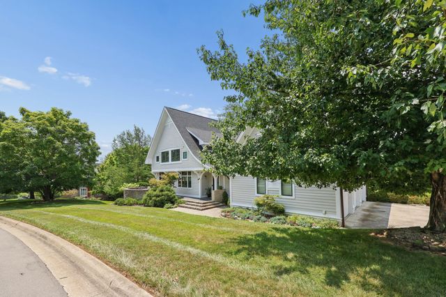 142 Merywen Circle, Granville, OH 43023