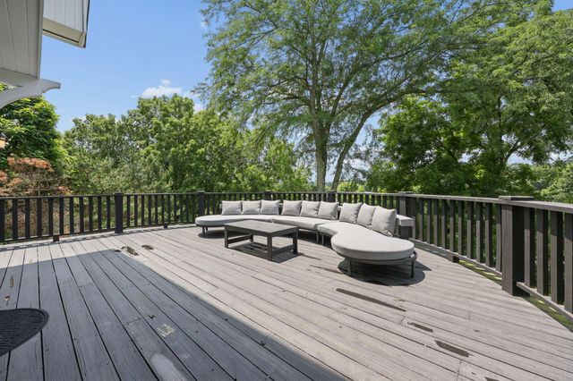 142 Merywen Circle, Granville, OH 43023